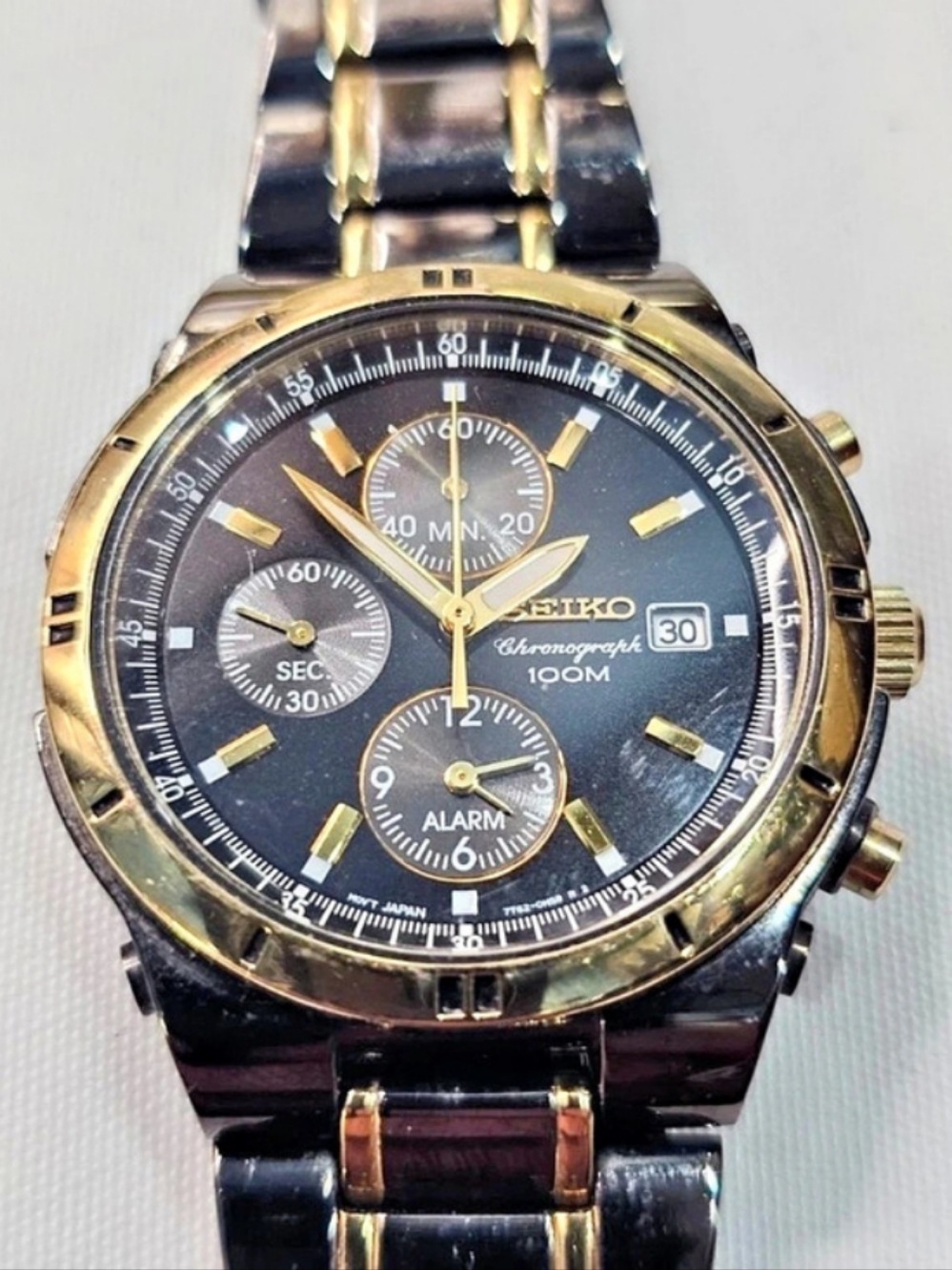 Seiko 7T32-6M69 Chronograph Watch Black & Gold